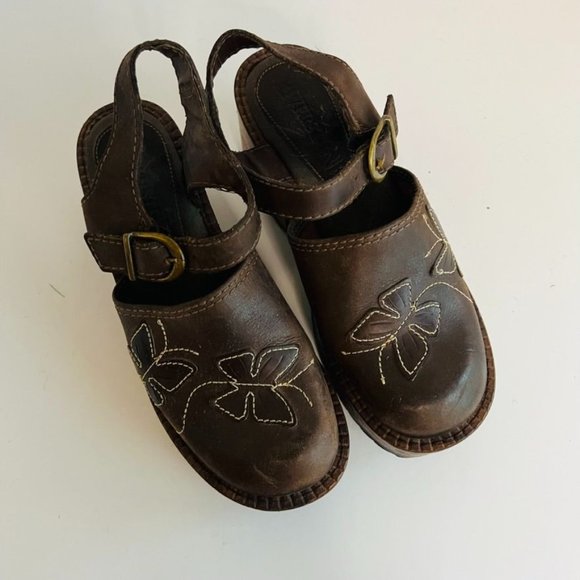 Vintage Shoes Y2k Riverstone Brown Leather Butterfly Wooden Chunky